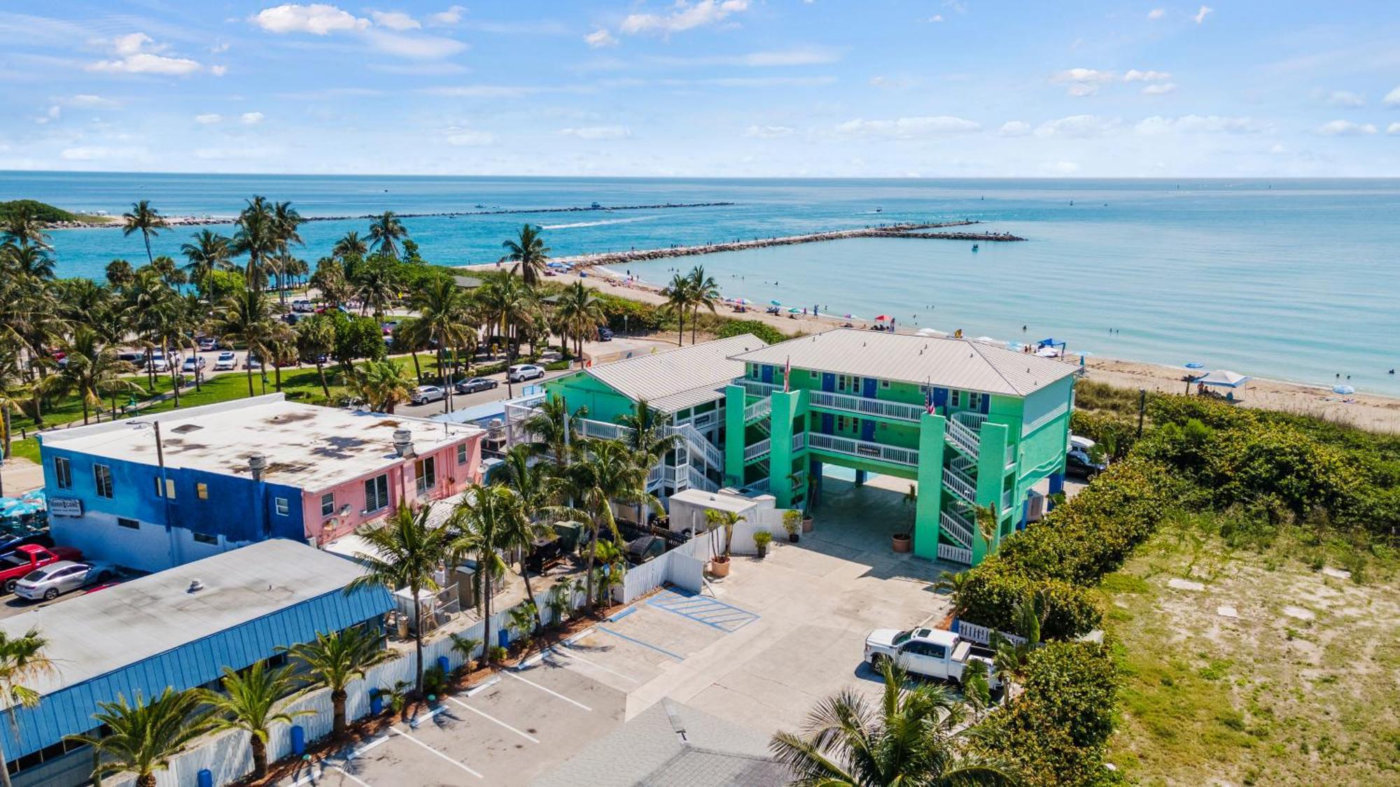 Oceanfront Inn, Inlet View Room, King Bed, #14 Fort Pierce Exterior photo